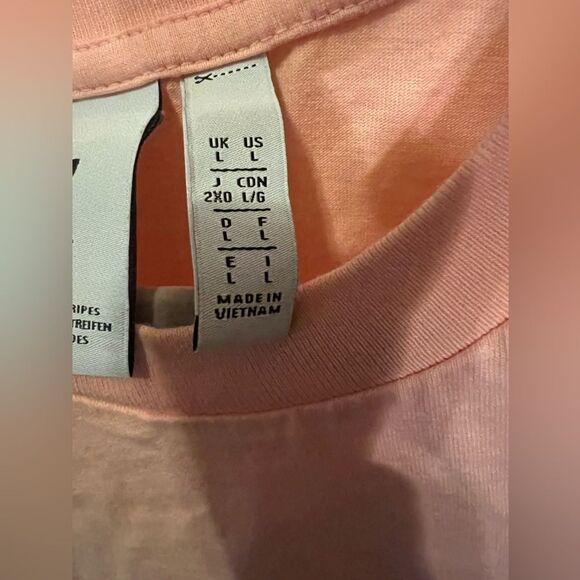 ADIDAS T-shirt  Peach   SZ L Short-Sleeve Trefoil Logo Graphic T-Shirt Unisex - Picture 4 of 9